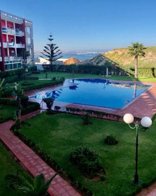 La Siesta Bel appartement bord de mer avec piscine