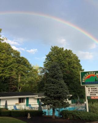 Brookside Motel & Cabins