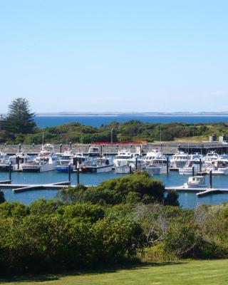 Harbour View Motel