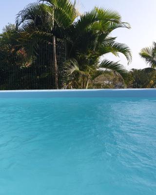 Le Goyav' appart avec piscine et jacuzzi au Vauclin