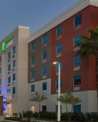 Holiday Inn Express Hotel & Suites Fort Lauderdale Airport/Cruise Port, an IHG Hotel