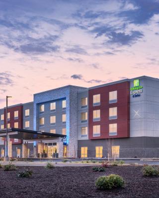 Holiday Inn Express & Suites Salem North - Keizer, an IHG Hotel