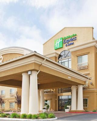 Holiday Inn Express & Suites Salinas, an IHG Hotel