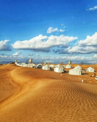 Alsarmadi Desert Camp