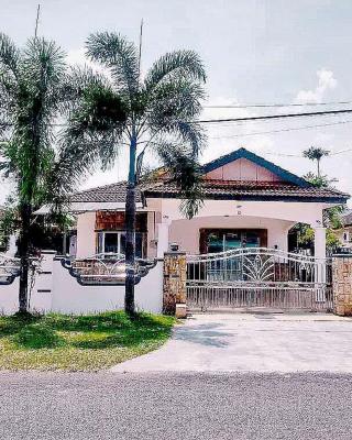 Taiping Vacation Home