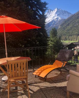 Au village d'Evolène, bel appartement avec terrasse