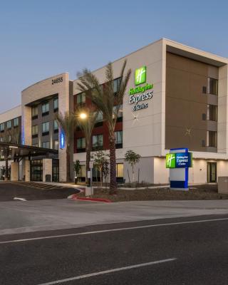 Holiday Inn Express & Suites - Phoenix North - Happy Valley, an IHG Hotel