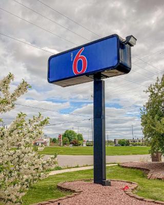 Motel 6 Elkhart