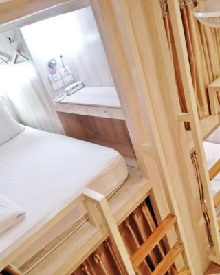 Mariya Lady Hostel Suvarnabhumi Airport