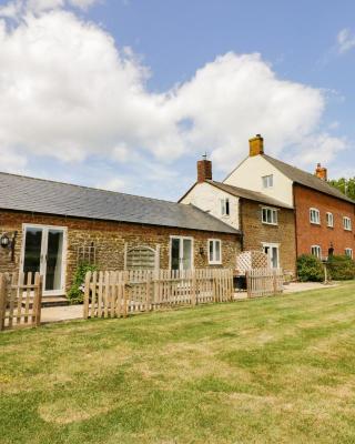 Oak Barn