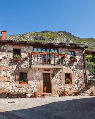 Apartamentos Rurales El Tio Pablo Picos de Europa Tresviso