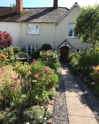 Millstream Cottage B & B