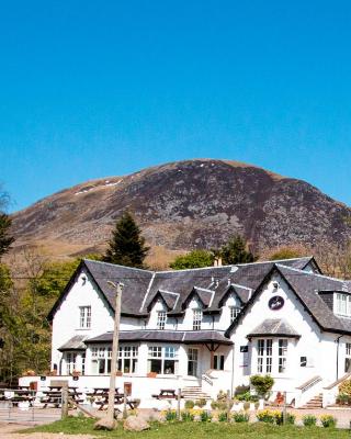 Glen Clova Hotel & Luxury Lodges