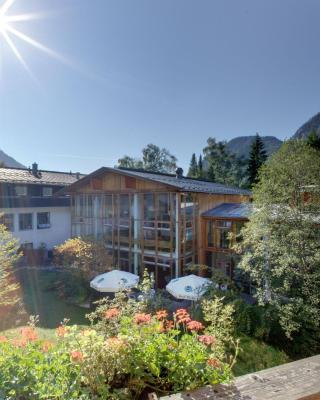 Outdoorhotel Jäger Von Fall