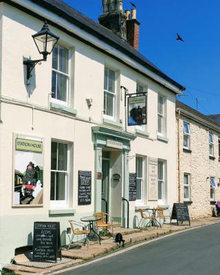 Station House, Dartmoor and Coast located, Village centre Hotel