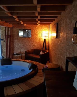 Au Soleil Vert - Chambre de charme avec spa et sauna privés