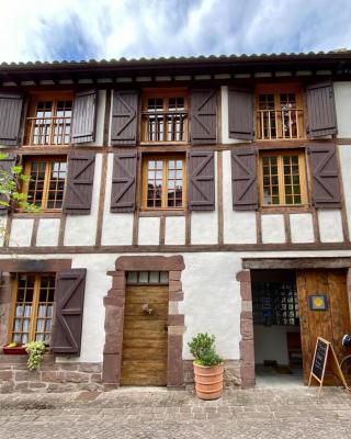 Gite de la Porte Saint Jacques: a hostel for pilgrims