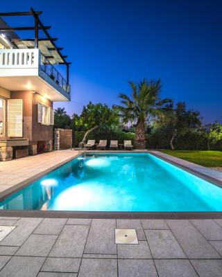 Petronila Luxury Villa with heated private pool