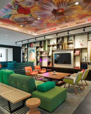 citizenM Amstel Amsterdam