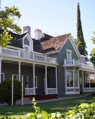 The Mulberry Inn -An Historic Bed and Breakfast