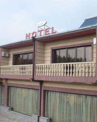 Mayisyan Kamurj Hotel