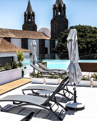 Old Town SXVI - Adults Only