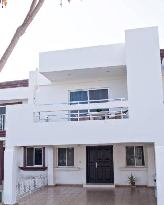 Casa vacacional a 5 min de la playa, 12 o más personas