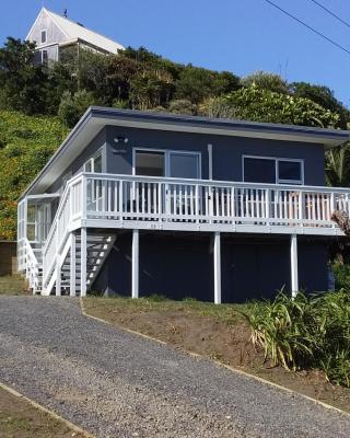 Karoro the beach front bach with views to die for!