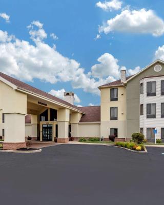 Comfort Inn & Suites Warsaw near US-30