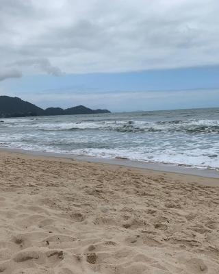 Apartamento - Ubatuba - Toninhas - 350 passos da praia - 350 steps to the beach - Costa Verde