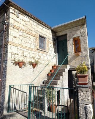 Rustic Remote Traditional Family Farmhouse Casa Celestina Abruzzo 49 Macchiametola