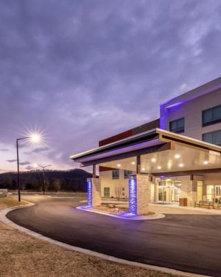 Holiday Inn Express & Suites - Marion, an IHG Hotel