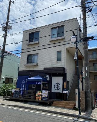 B&B YUIGAHAMA