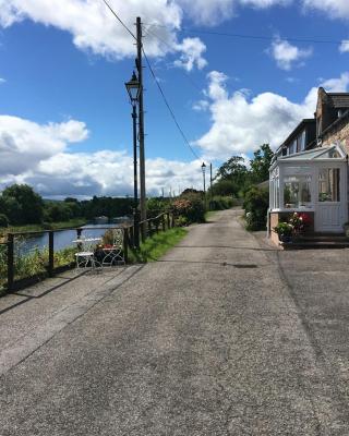 希尔拉索娜住宿加早餐旅馆