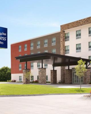Holiday Inn Express & Suites - Savannah W - Chatham Parkway, an IHG Hotel