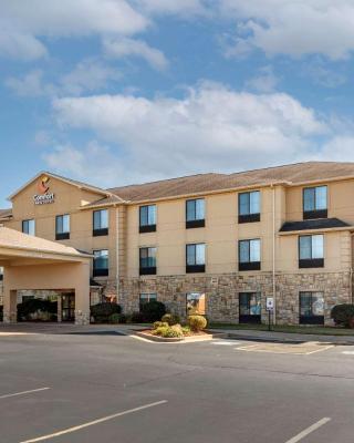 Comfort Inn & Suites Russellville I-40