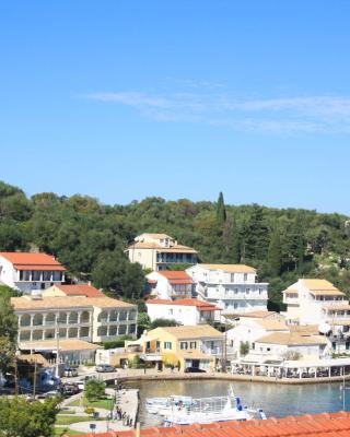 Porto Kassiopi Apartments