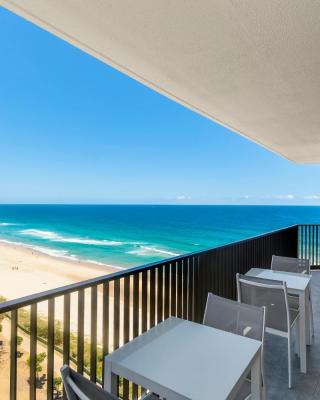 Golden Sands on the Beach - Absolute Beachfront Apartments