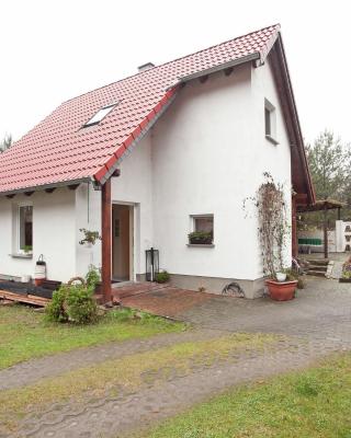 Holiday home with terrace in Schmogrow Fehrow