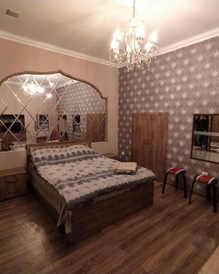 apartament oriental tale in old cyti Baku