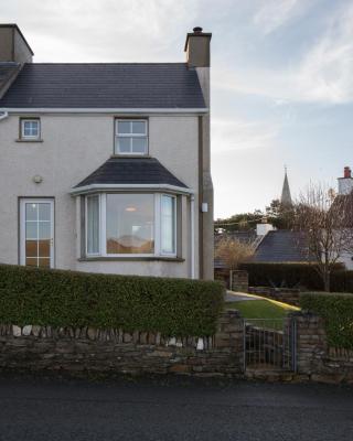 Beautiful sea views and fireplace in Dunfanaghy