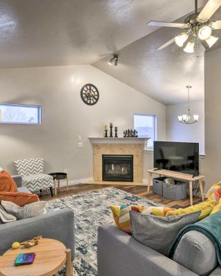 Cozy Anchorage Townhome Less Than Half Mile to Jewel Lake!