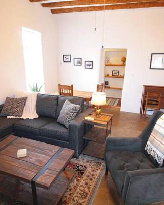 Closson Casita - Patio & Fire Pit - Near Plaza - 1BR