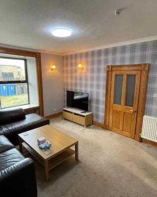 Newly Refurbished 2 Bedroom flat on NC500 route