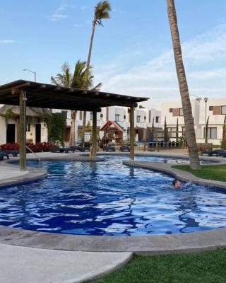 Preciosa Enjoyable Casa 12 Personas Alberca Playa Coto 24H