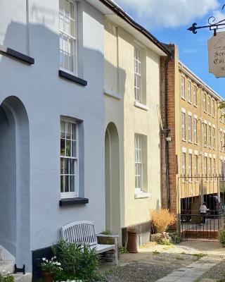 Picturesque Seaside Cottage Next to Viking Bay - Broadstairs