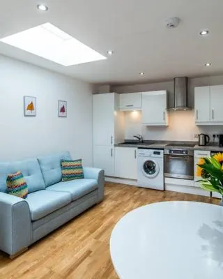 Lady Bay Apartments