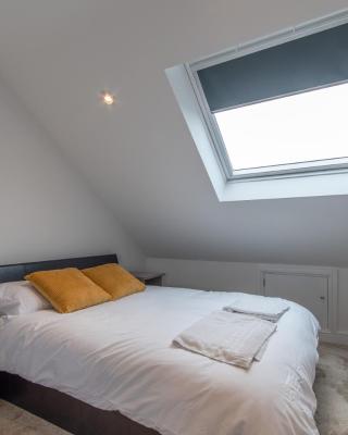 Super cosy self-catering studio flat