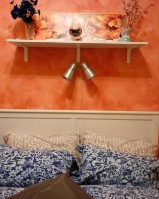 "Private Room" stanza privata with private bathroom - shared kitchen and beautiful terrace on Taormina Center Hostel Taormina