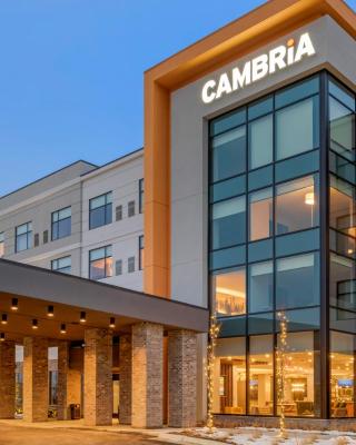 Cambria Hotel Detroit-Shelby Township